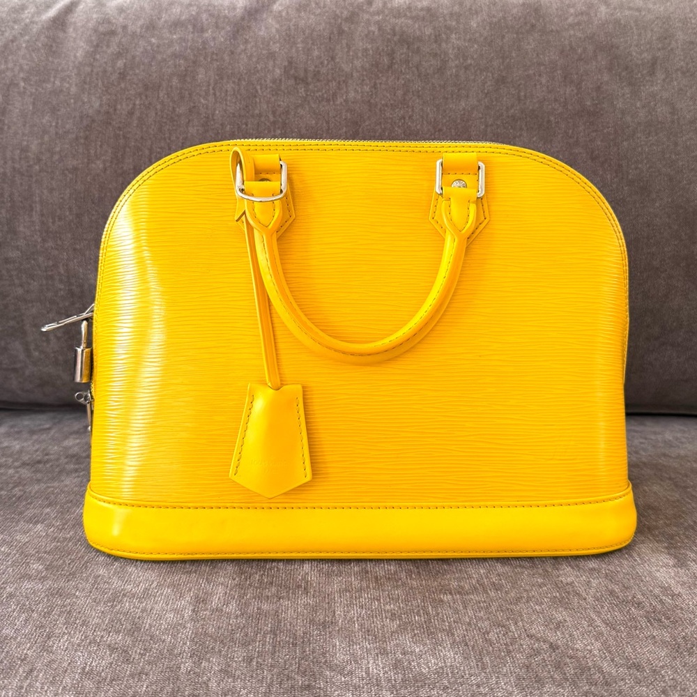 Authentic Louis Vuitton Alma PM Epi mimosa yellow leather handbag M40951 - Picture 2 of 16